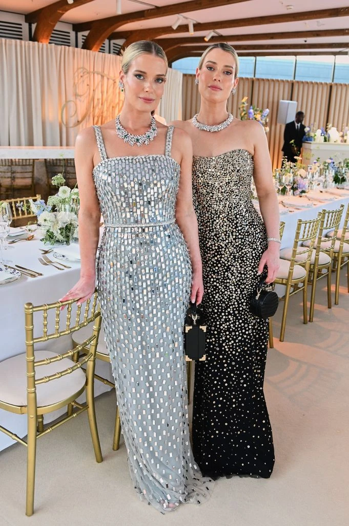 Lady Eliza Spencer e Lady Amelia Spencer durante l'evento Tiffany & Co.