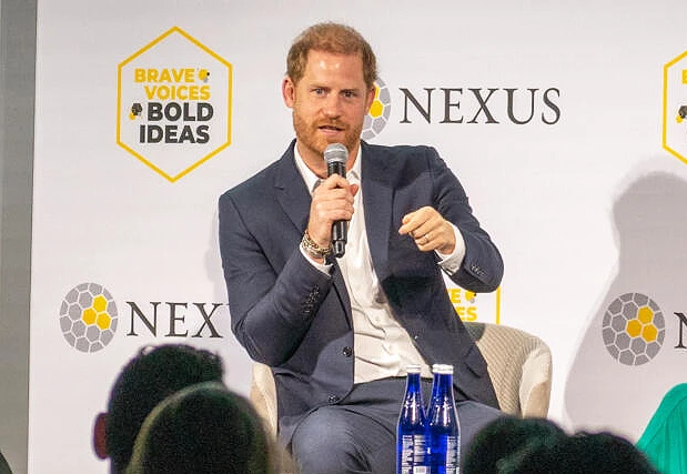 Meghan markle la persona più criticata del mondo secondo prince harry